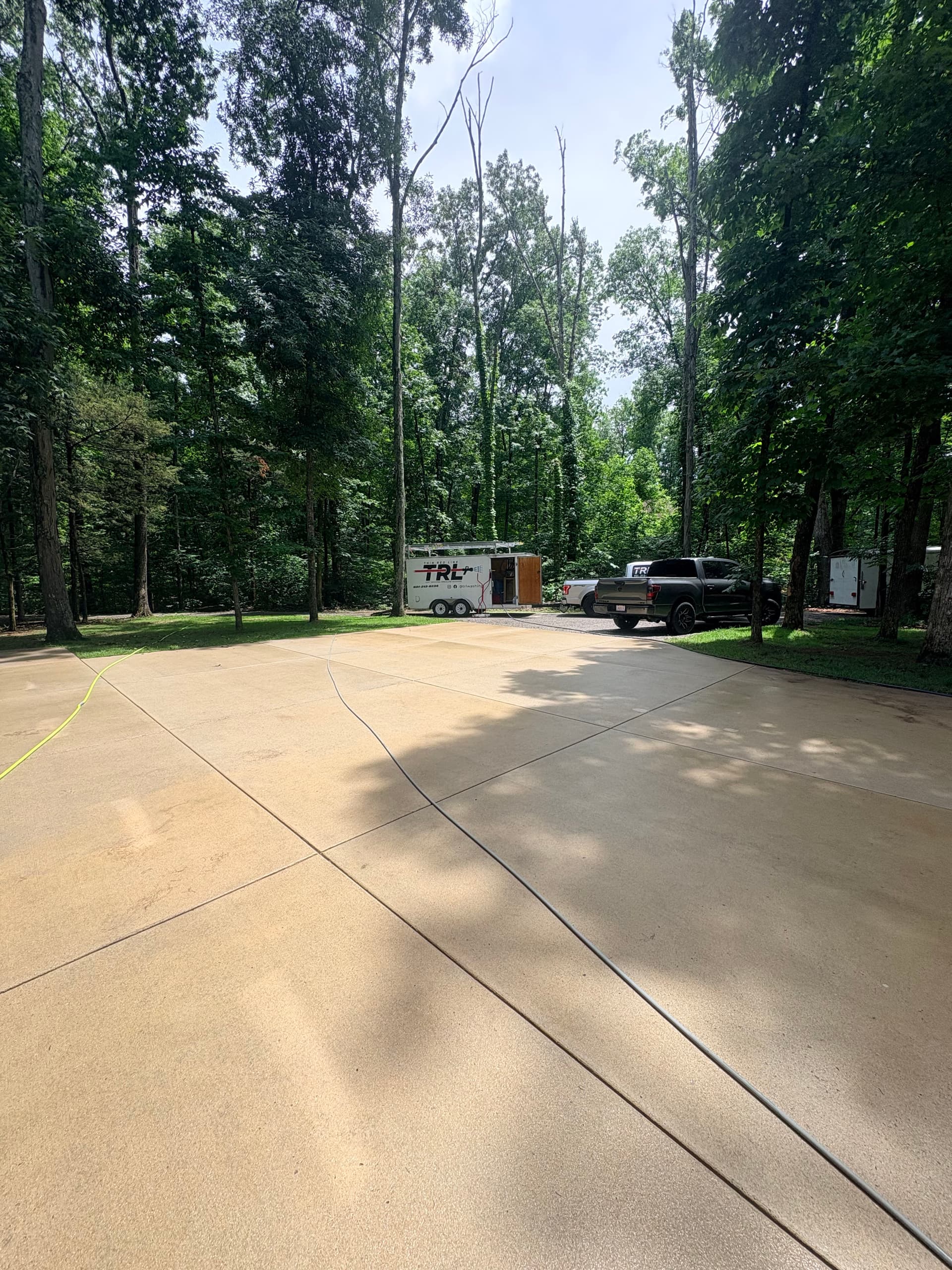 Red Clay Stains on Your Driveway and Siding Don't Stand a Chance image