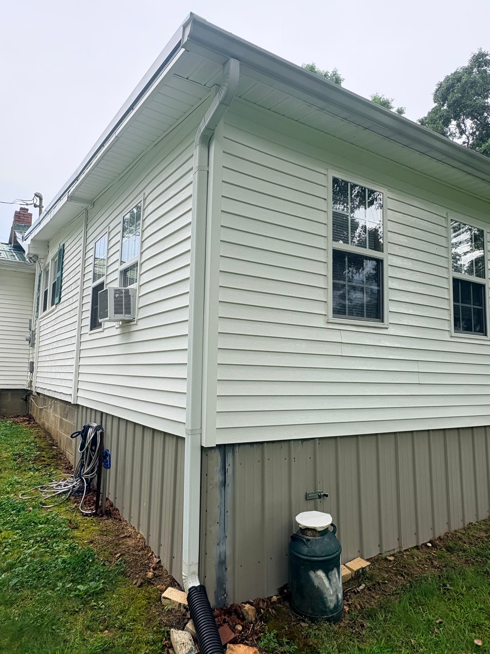 House Washing Across Middle TN - Smyrna, Murfreesboro, and Mt. Pleasant