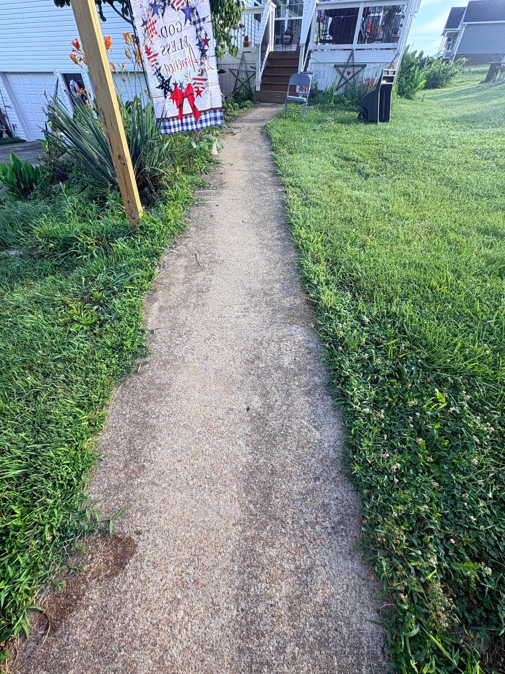 Gallery photos for Concrete Walkway and Step Cleaning in Columbia TN: Image #2