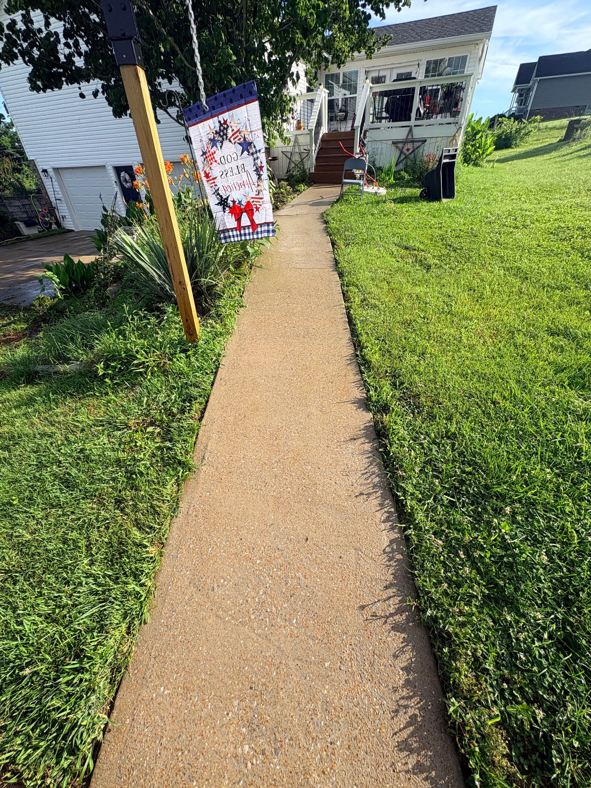Gallery photos for Concrete Walkway and Step Cleaning in Columbia TN: Image #3