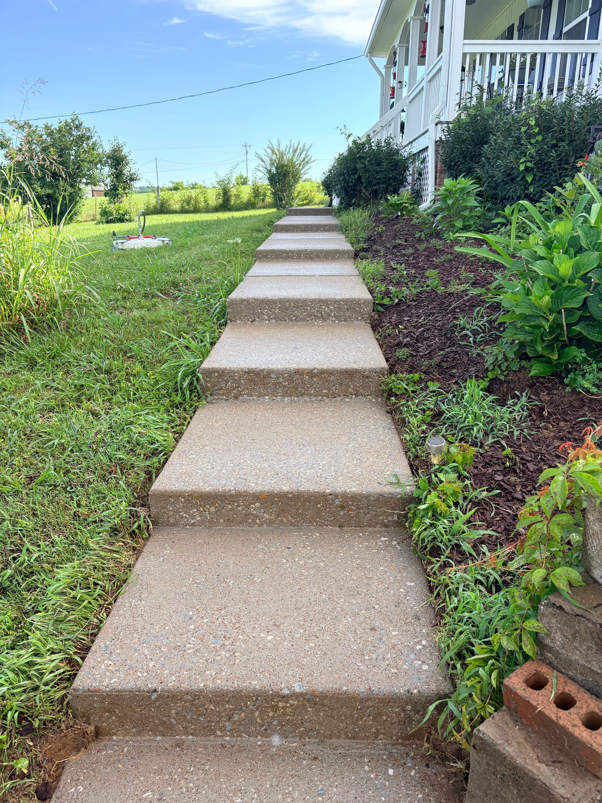 Gallery photos for Concrete Walkway and Step Cleaning in Columbia TN: Image #1
