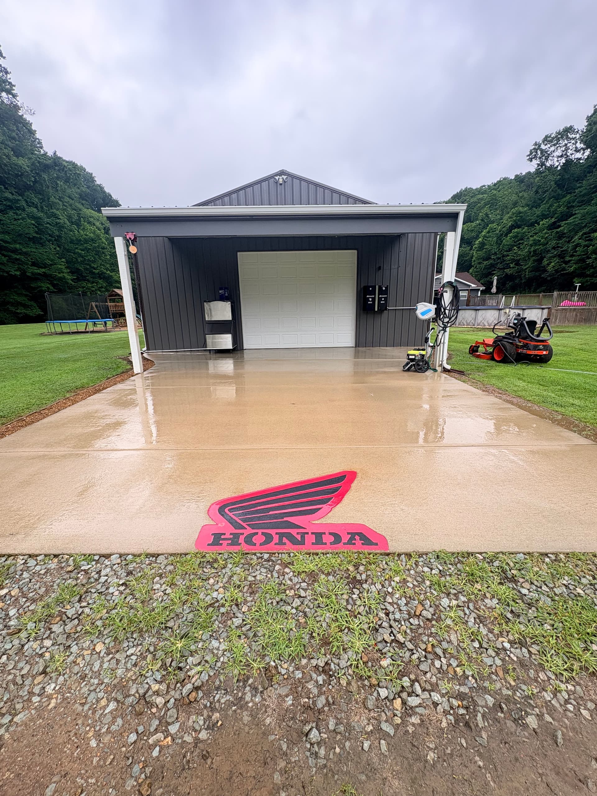 Gallery photos for House Wash, Shop Wash, and Concrete Cleaning Done Right: Image #1